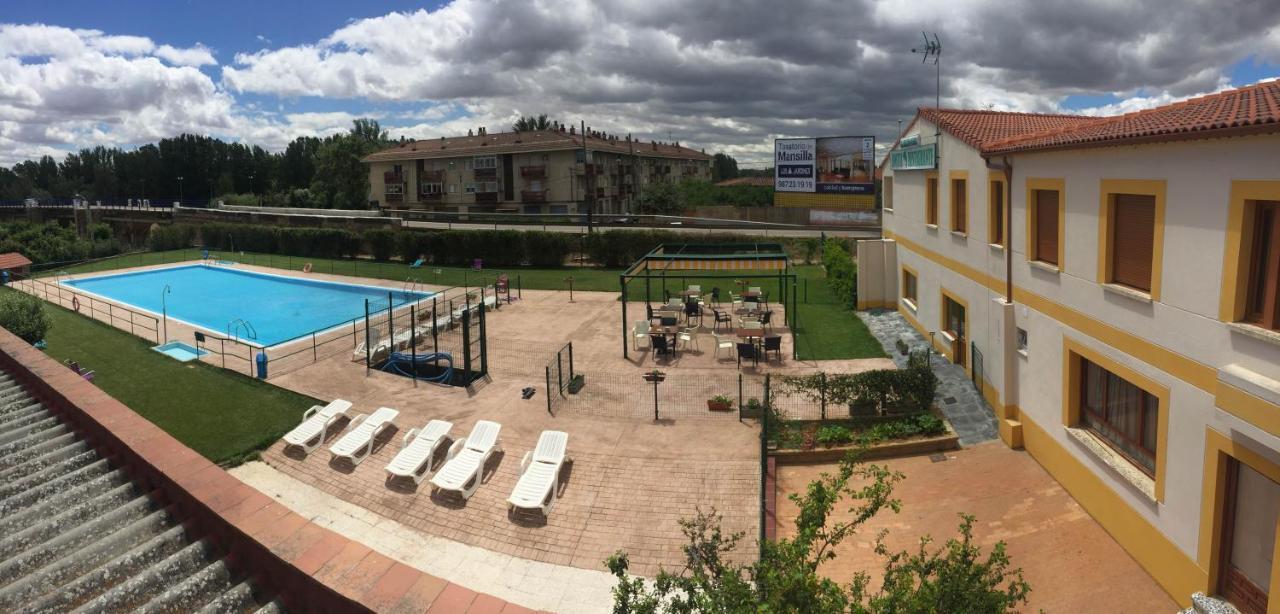 El Delfin Verde Villarente ภายนอก รูปภาพ